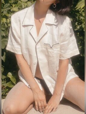 Tombolo Solid Parchment Linen Short Sleeve Button-Down Shirt w/contrast Piping